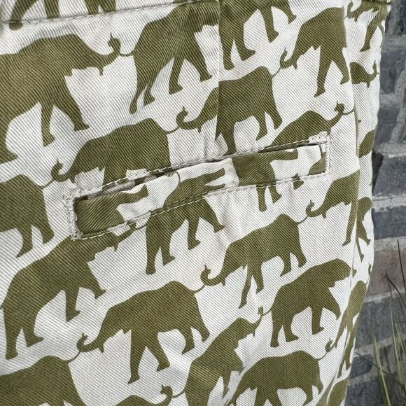 Anthropologie Cartonnier Chino Pleated Shorts Size 4 Elephant Print - Picture 13 of 13